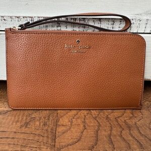 Kate Spade Lucy Wristlet Warm Gingerbread Pebbled Leather